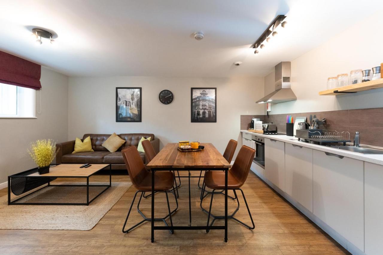 マンチェスター High Street Town Houseアパートホテル エクステリア 写真
